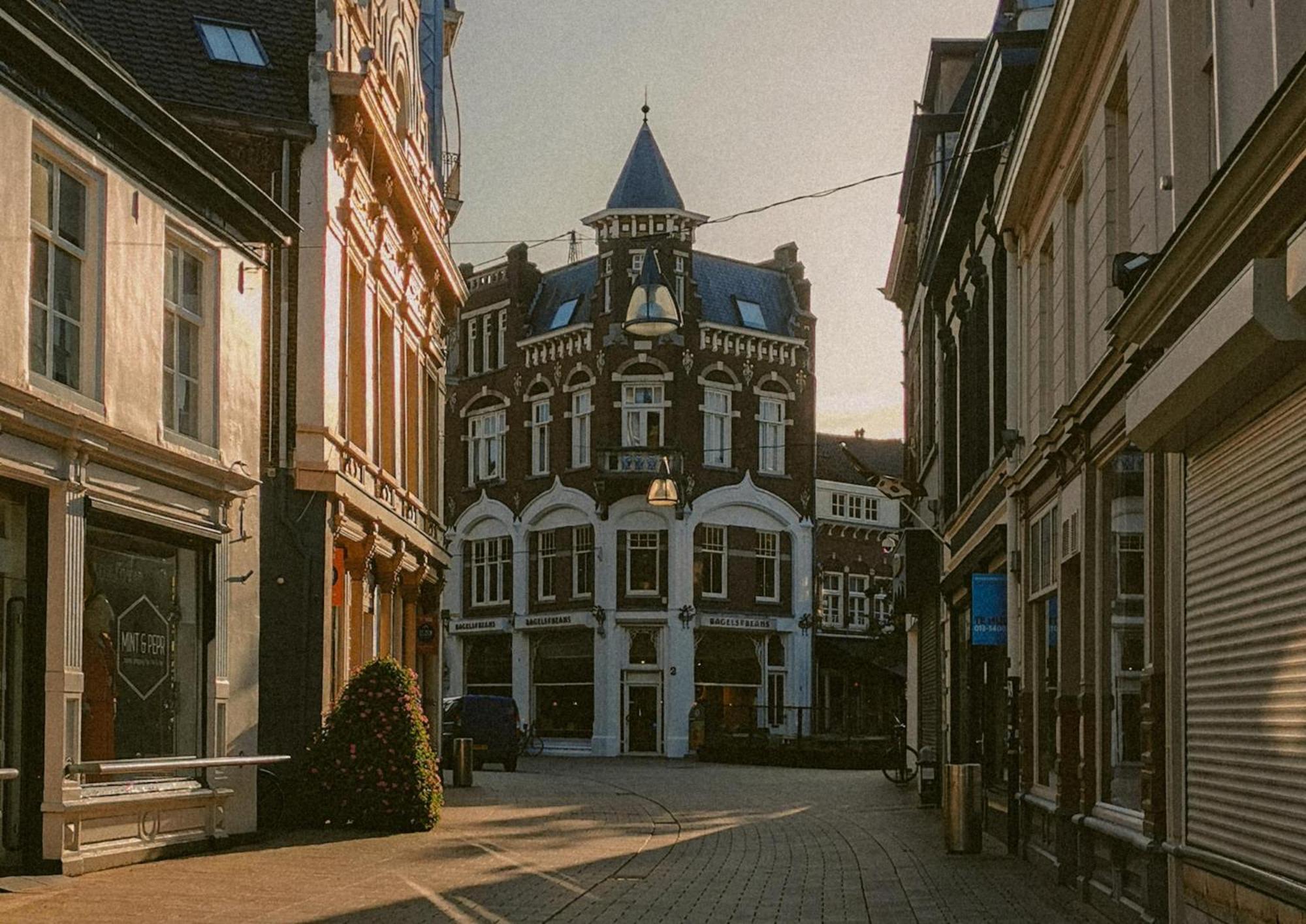 Xxl House With Free Parking & 3 Bedrooms Tilburg Esterno foto