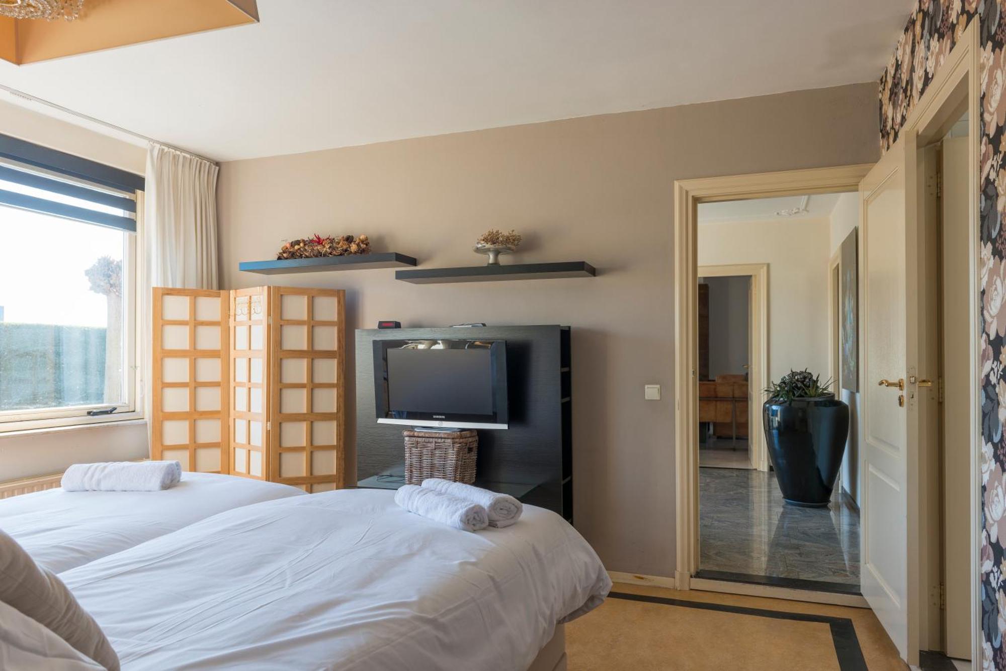 Xxl House With Free Parking & 3 Bedrooms Tilburg Esterno foto